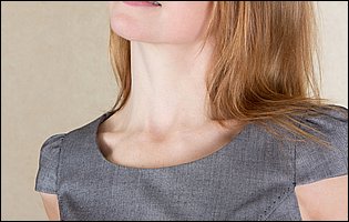 Sexy beauty Melisa spreads her vagina