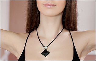 Candy Rose in sexy short black dress loves showing her pussy